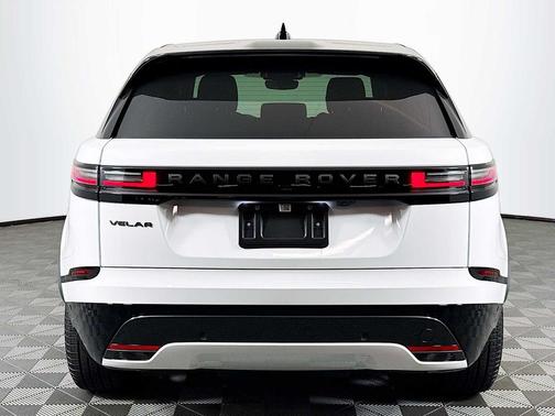 2026 Land Rover Range Rover Velar P250 SE R-Dynamic