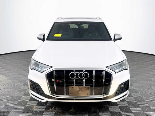 2022 Audi SQ7 4.0T Premium Plus