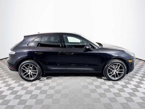 2024 Porsche Macan 
