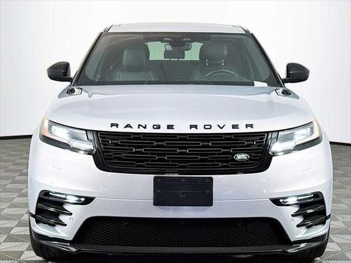 2025 Land Rover Range Rover Velar P250 SE R-Dynamic