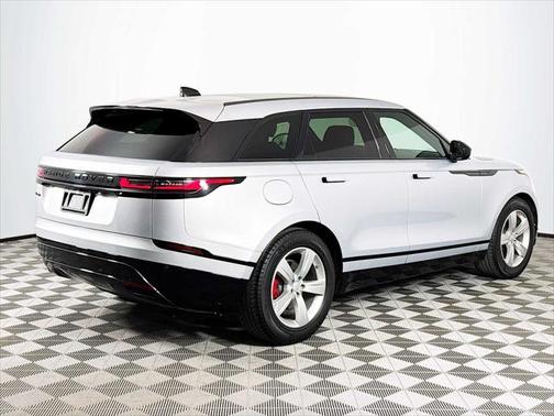2025 Land Rover Range Rover Velar P250 SE R-Dynamic