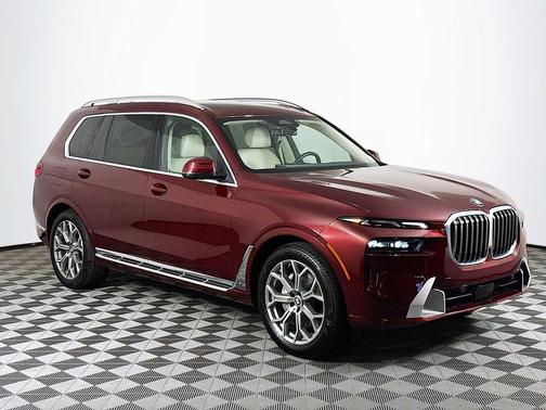 2025 BMW X7 xDrive40i
