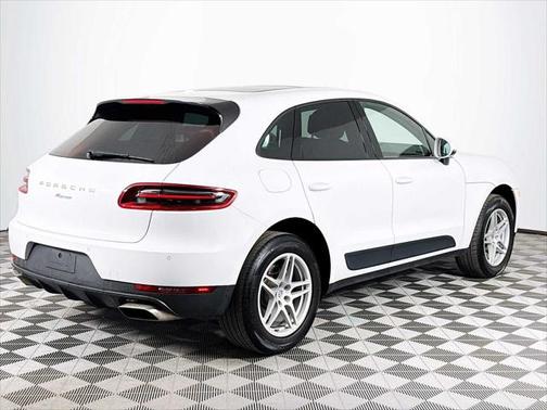 2018 Porsche Macan Base