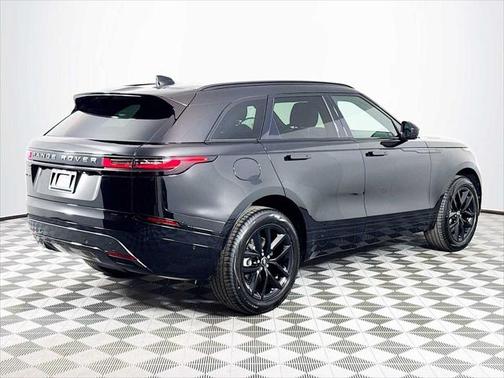2026 Land Rover Range Rover Velar P250 SE R-Dynamic