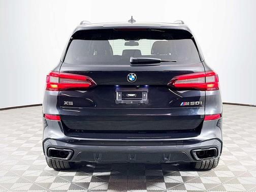 Black Sapphire Metallic 2023 BMW X5 M50i
