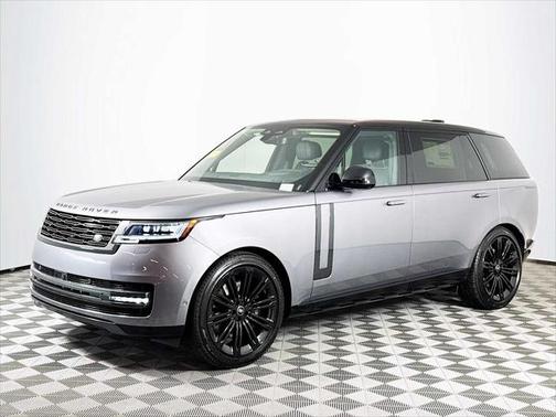 2025 Land Rover Range Rover P530 SE 7 Seat