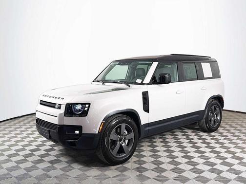 Borasco Grey Metallic 2026 Land Rover Defender P300 S