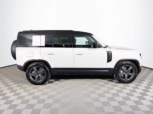 Borasco Grey Metallic 2026 Land Rover Defender P300 S