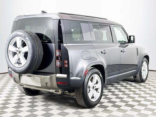 2026 Land Rover Defender P300 S