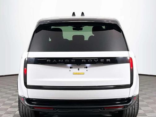 2024 Land Rover Range Rover P400 SE