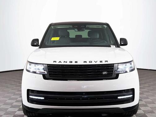 2024 Land Rover Range Rover P400 SE