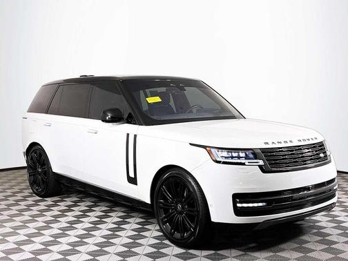 2023 Land Rover Range Rover P530 SE