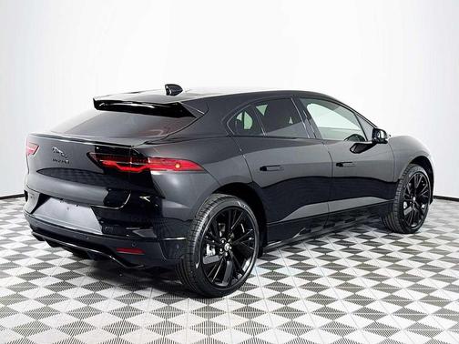 2024 Jaguar I-PACE R-Dynamic HSE