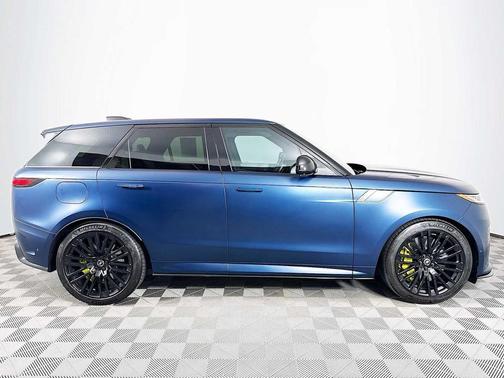 2025 Land Rover Range Rover Sport P635 SV Edition Two