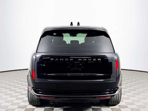 2024 Land Rover Range Rover P400 SE