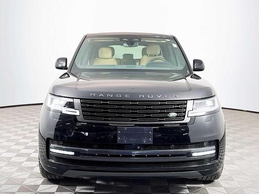 2024 Land Rover Range Rover P400 SE