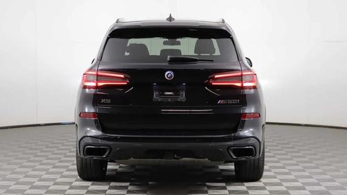 2023 BMW X5 M50i