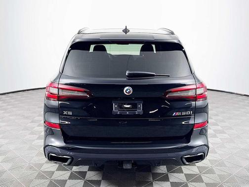 2023 BMW X5 M50i