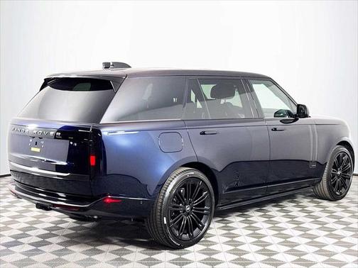 2025 Land Rover Range Rover Autobiography