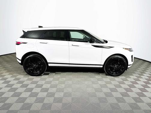 2025 Land Rover Range Rover Evoque Core S