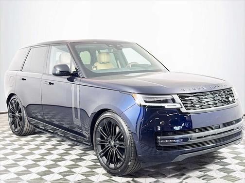 2025 Land Rover Range Rover P530 SE
