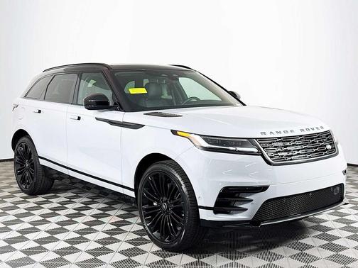 2026 Land Rover Range Rover Velar P250 SE R-Dynamic