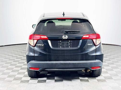 2017 Honda HR-V EX-L w/Navigation