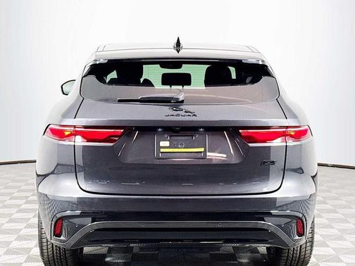 2026 Jaguar F-PACE P250 R-Dynamic S