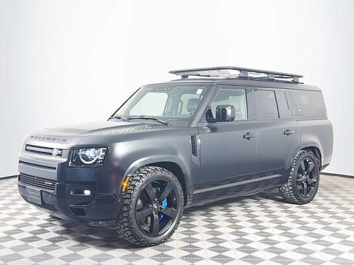 2023 Land Rover Defender 130 X-Dynamic SE