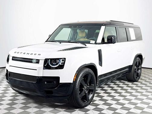 2025 Land Rover Defender V8