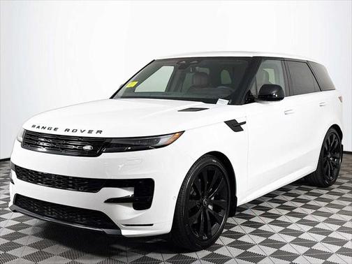 2025 Land Rover Range Rover Sport SE