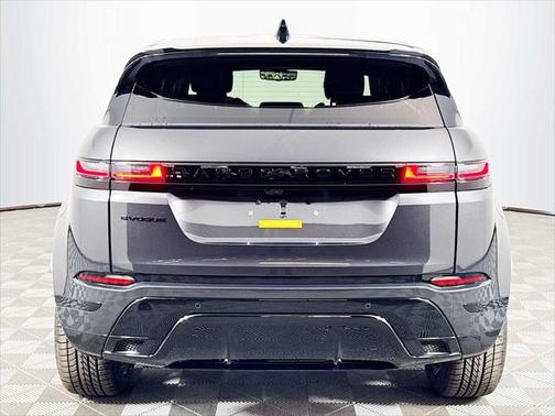 2026 Land Rover Range Rover Evoque Dynamic SE