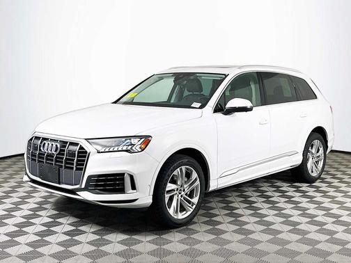 2023 Audi Q7 55 Premium