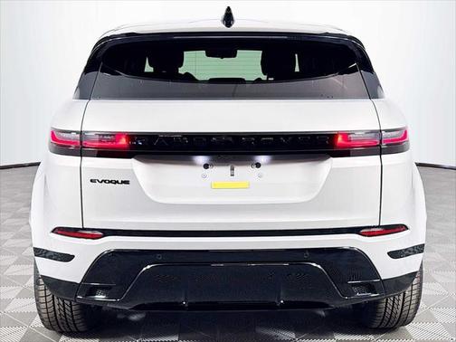2026 Land Rover Range Rover Evoque Dynamic SE