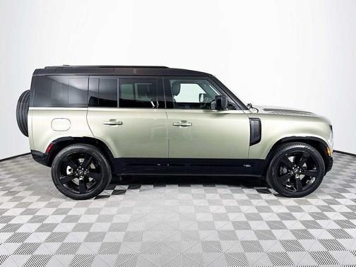 2023 Land Rover Defender 110 X-Dynamic SE