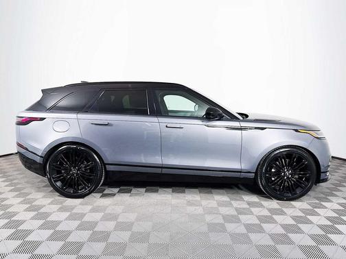 2026 Land Rover Range Rover Velar P250 SE R-Dynamic