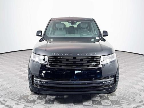 2025 Land Rover Range Rover P530 Autobiography