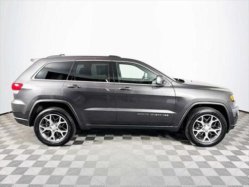 2018 Jeep Grand Cherokee Sterling Edition