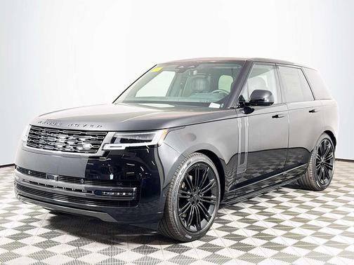 Santorini Black 2026 Land Rover Range Rover P400 SE