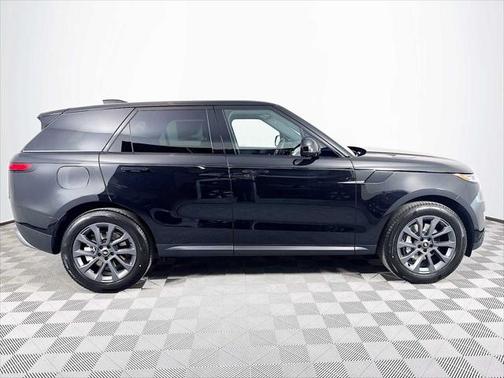 2025 Land Rover Range Rover Sport P360 S