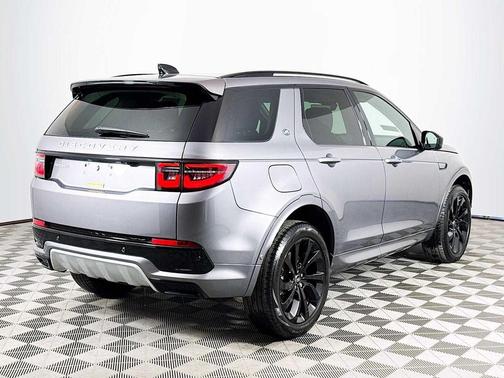 2025 Land Rover Discovery Sport S
