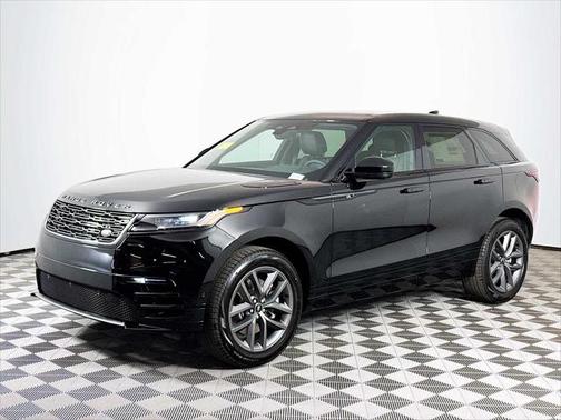 2026 Land Rover Range Rover Velar Dynamic SE