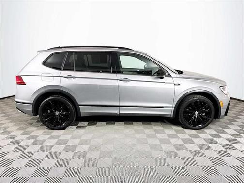 2021 Volkswagen Tiguan 2.0T SE R-Line Black 4MOTION