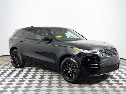 2026 Land Rover Range Rover Velar P250 SE R-Dynamic