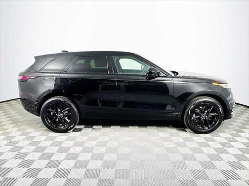 2026 Land Rover Range Rover Velar P250 SE R-Dynamic