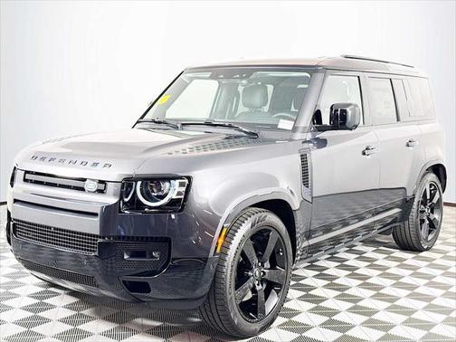 2025 Land Rover Defender 110 P400 X-Dynamic SE