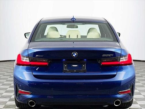 2022 BMW 330 xDrive