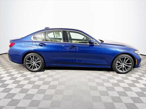2022 BMW 330 xDrive