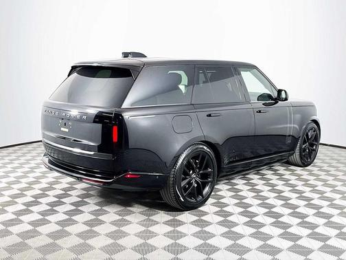Santorini Black Metallic 2025 Land Rover Range Rover P550e Autobiography