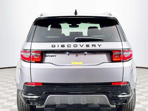 2025 Land Rover Discovery Sport Dynamic SE